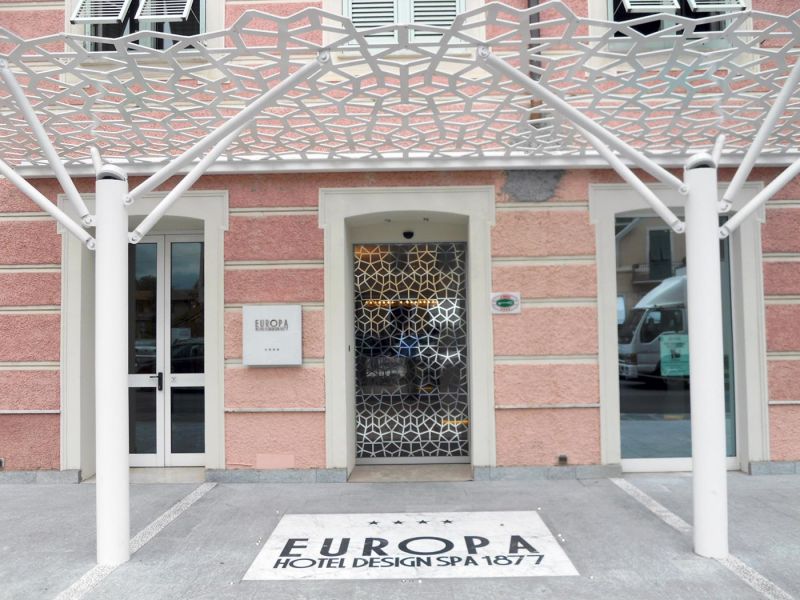 Hotel "Europa"